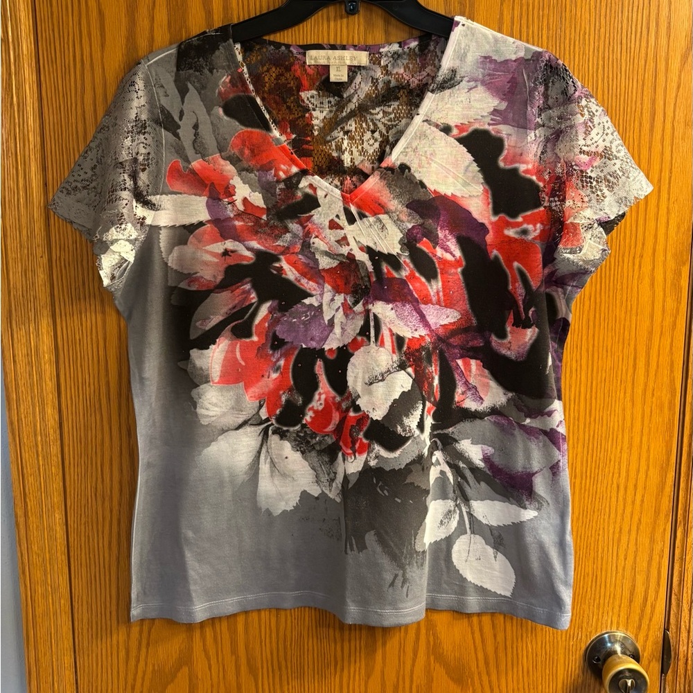 Laura Ashley Gray Floral V-Neck Top